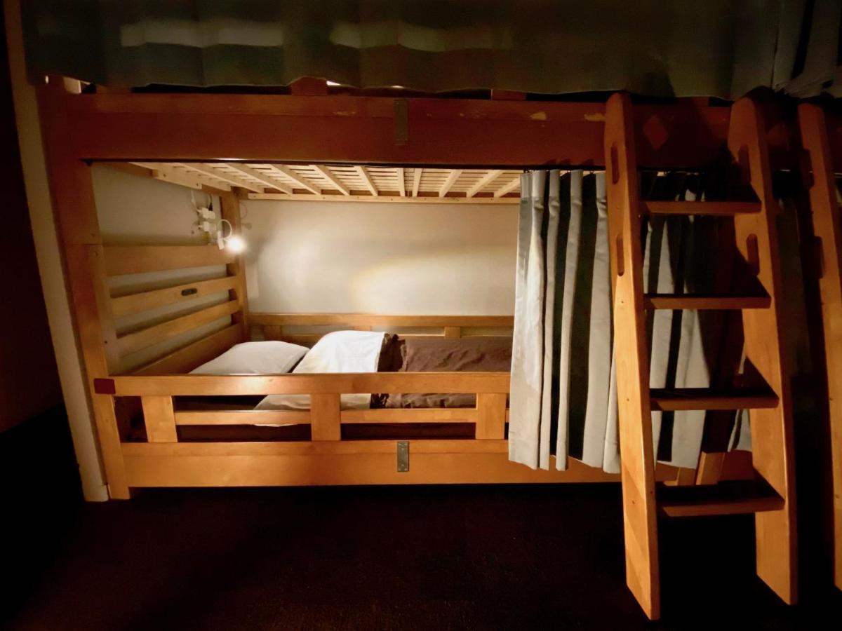 Osaka Guesthouse Nest Extérieur photo